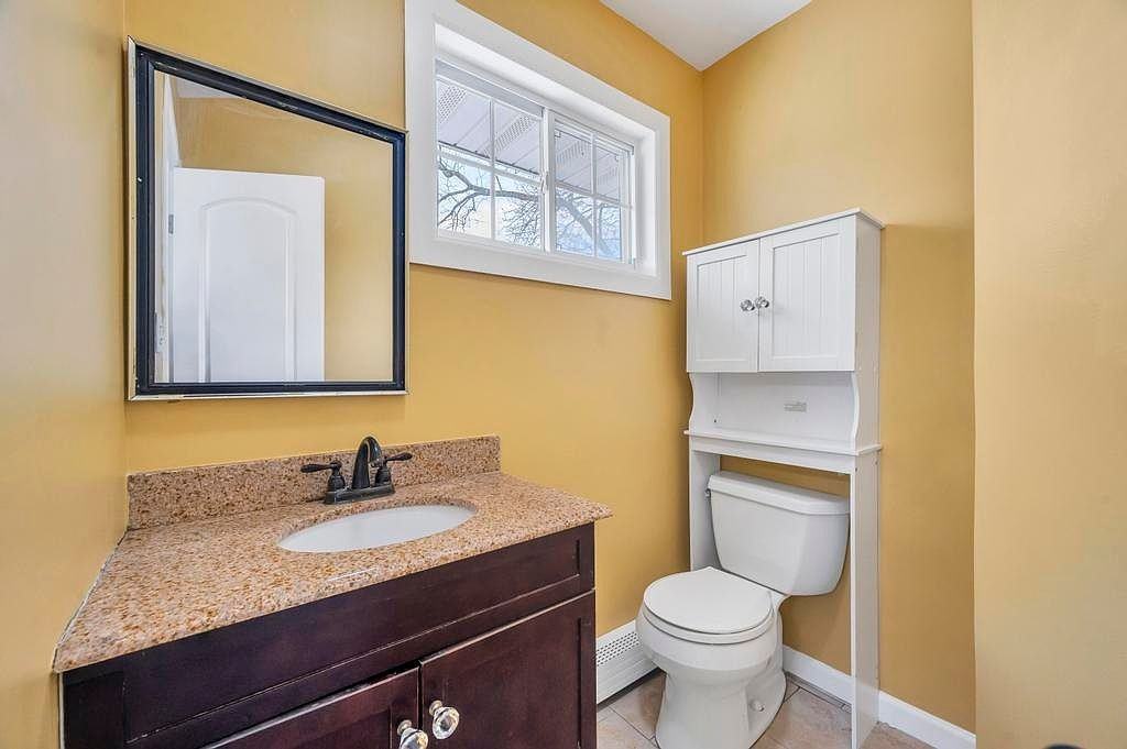 1577 1st St #NA - Photo 4 of 9