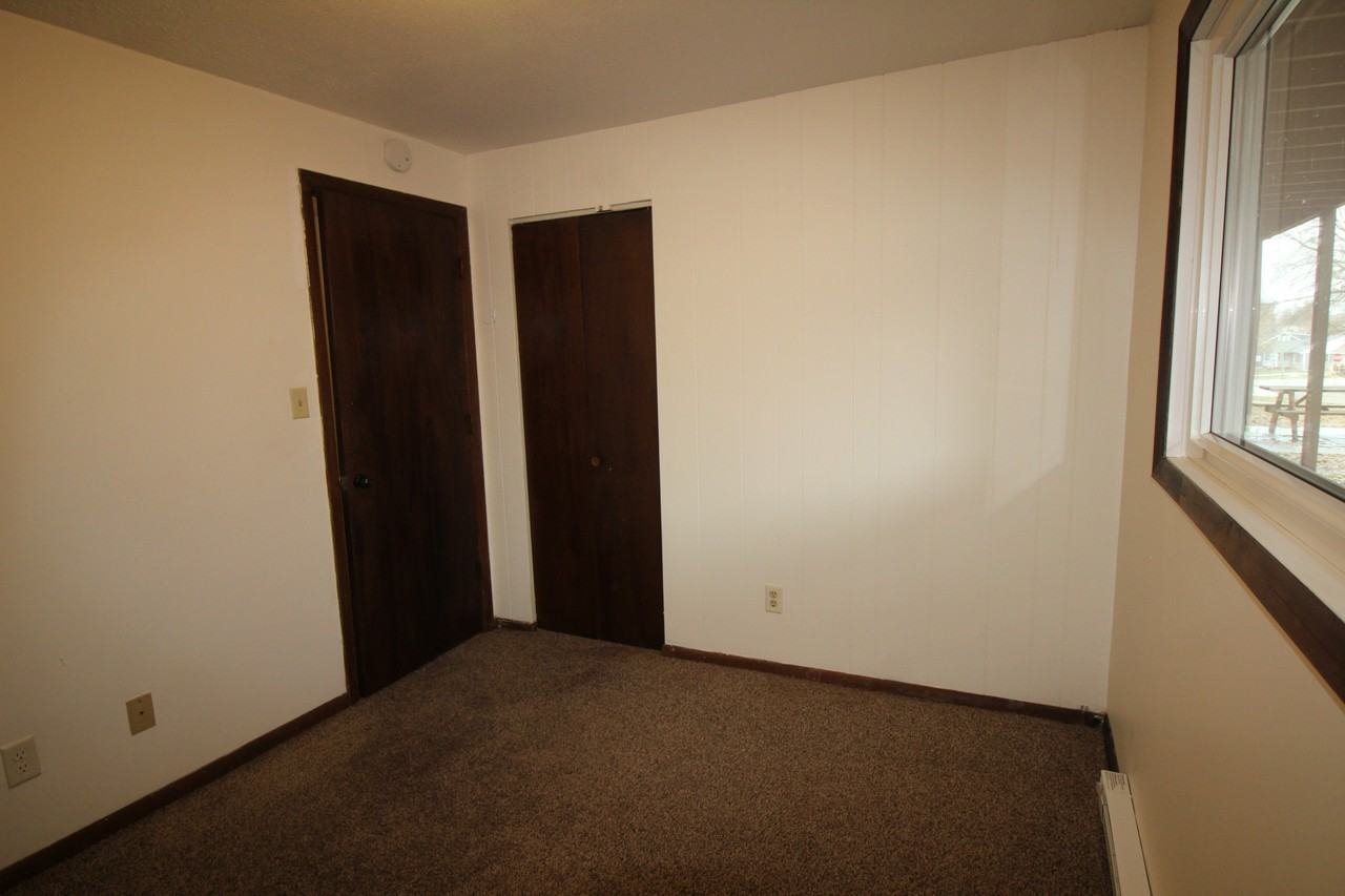 725 John St #7 - Photo 3 of 13