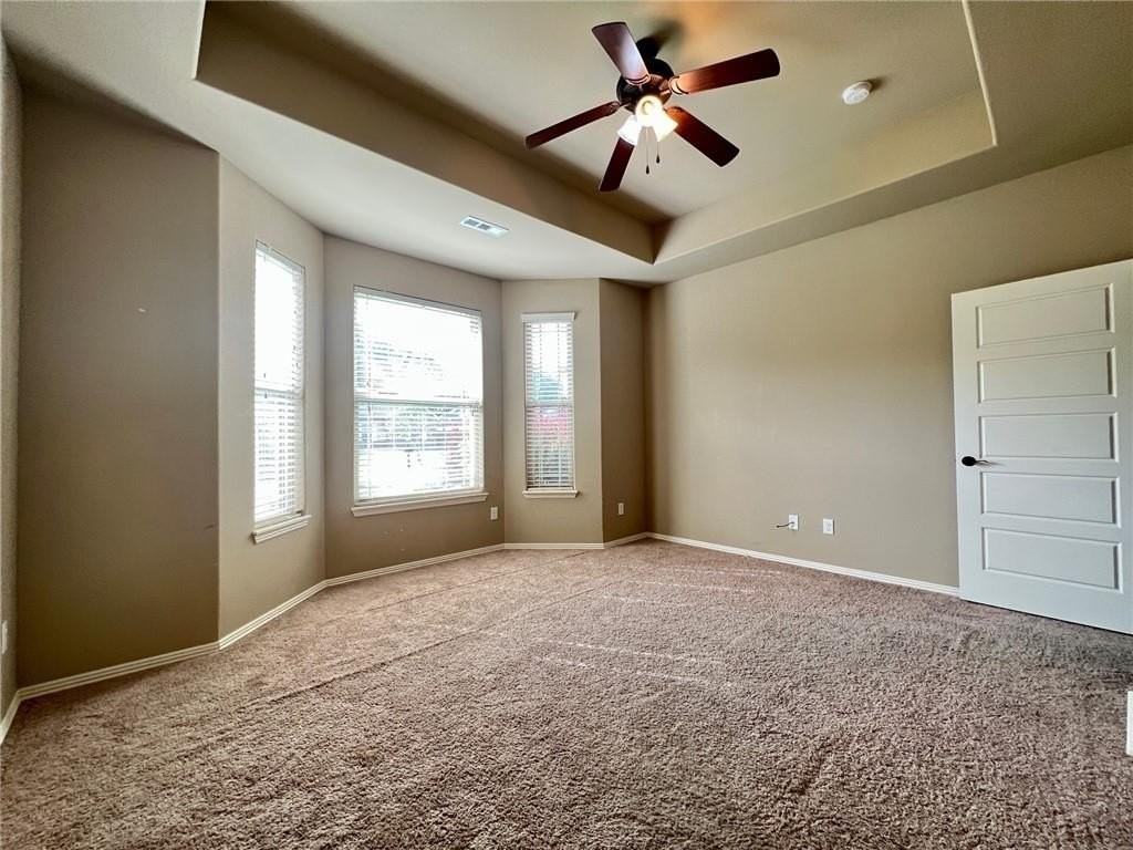 1230 S Blue Willow Ave - Photo 3 of 11