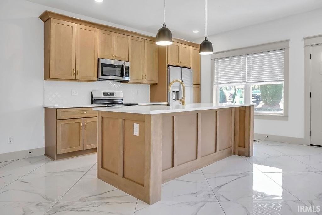 717 N Grant St - Photo 3 of 27