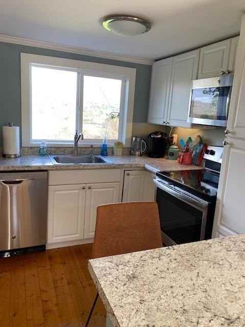 395 Rezen Rd - Photo 7 of 22