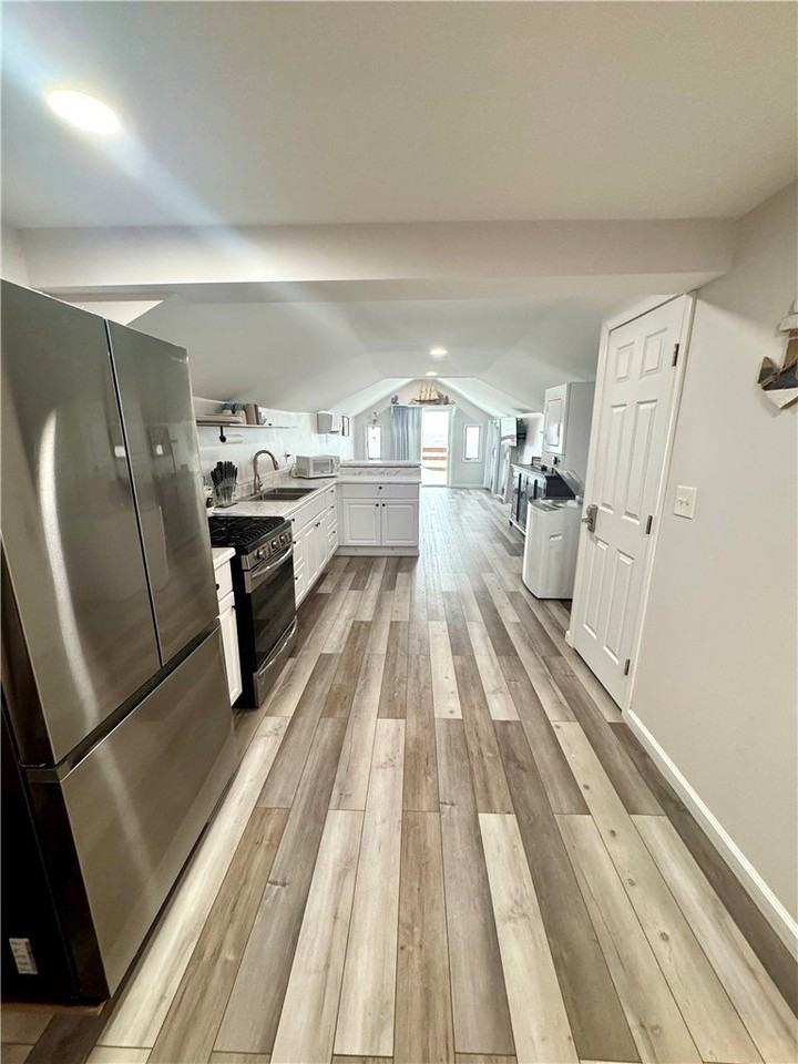 182 Lake Bluff Rd - Photo 3 of 20