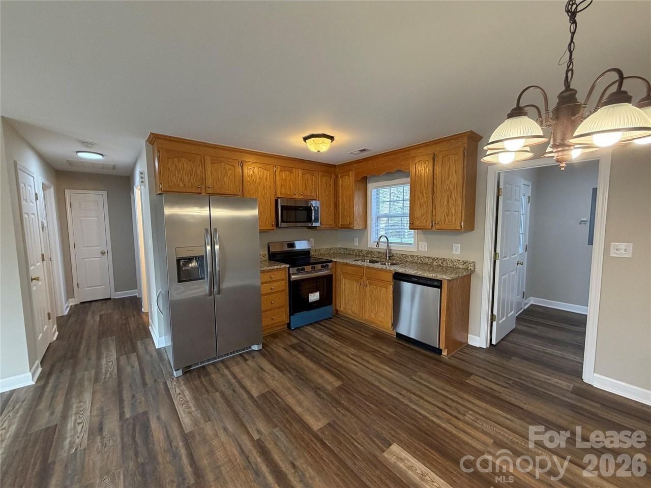 505 N 1st Ave - Photo 3 of 12