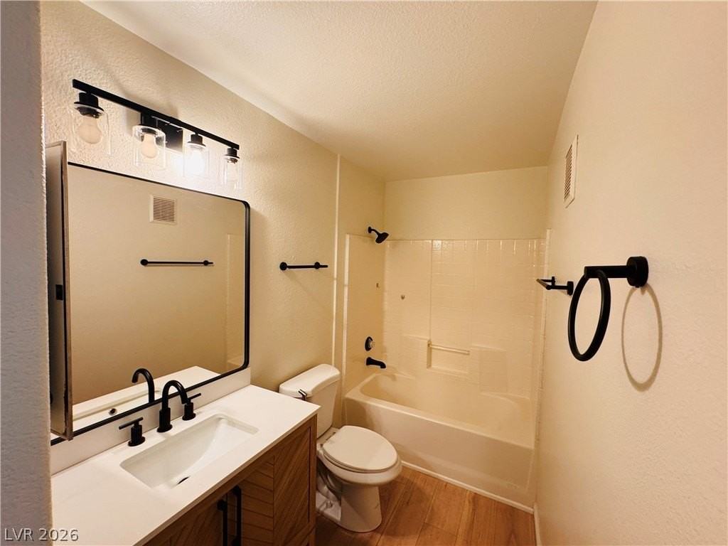 3047 Casey Dr #103 - Photo 6 of 28