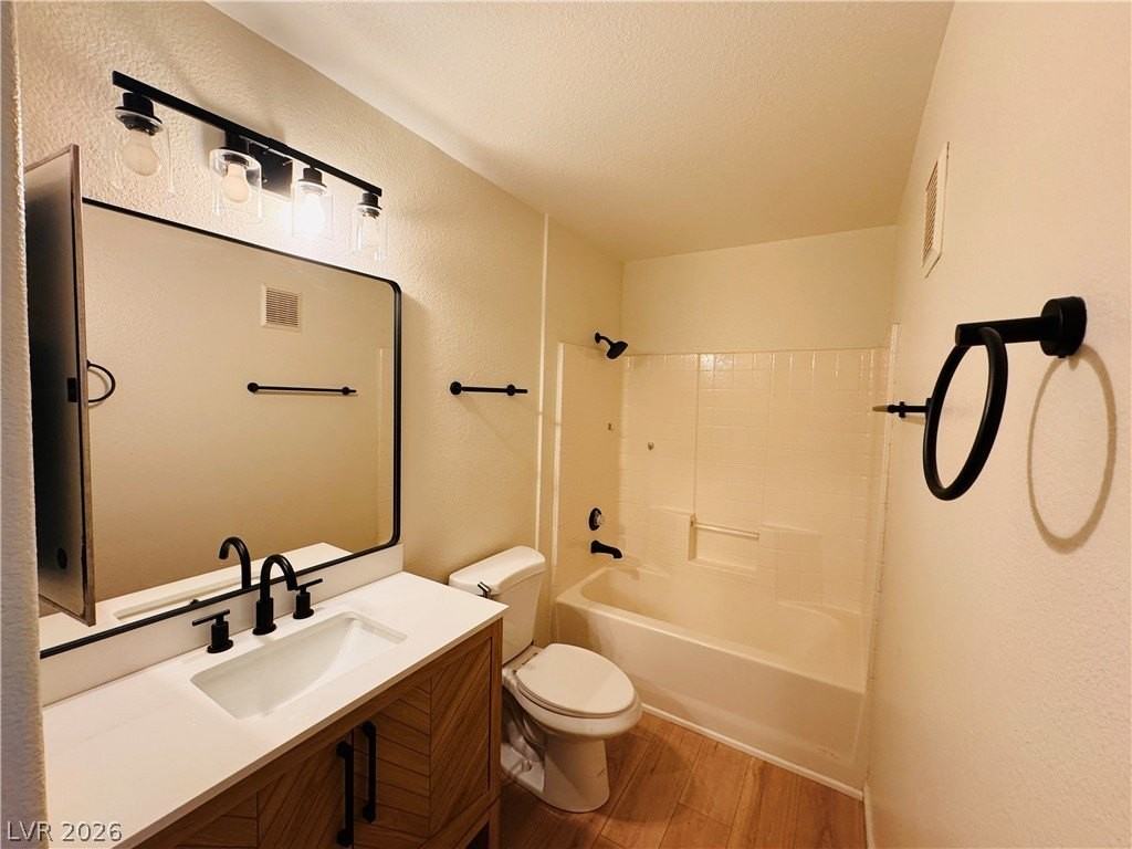 3047 Casey Dr #103 - Photo 7 of 28