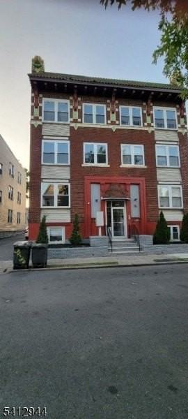 31 Cambridge St - Photo 5 of 5