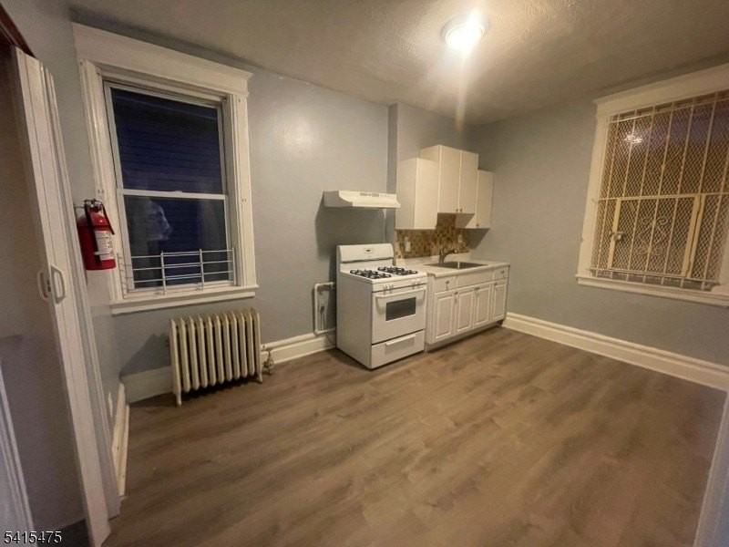 43 Mapes Ave #2L - Photo 3 of 7