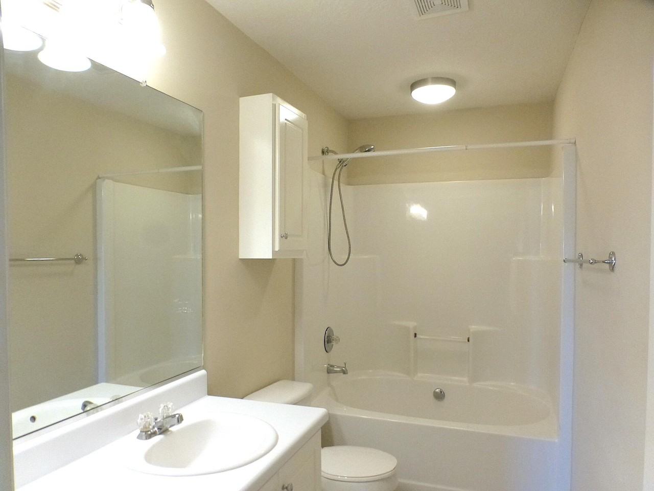 7014 Reagan Cir - Photo 6 of 8