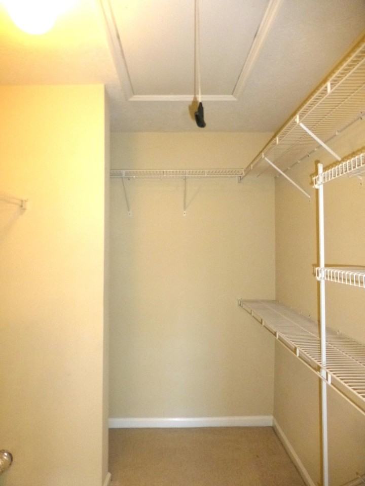 7014 Reagan Cir - Photo 7 of 8