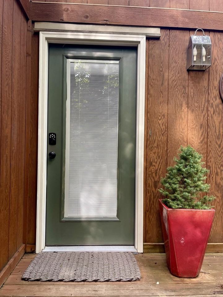 5344 Sleepy Hollow Dr - Photo 3 of 42