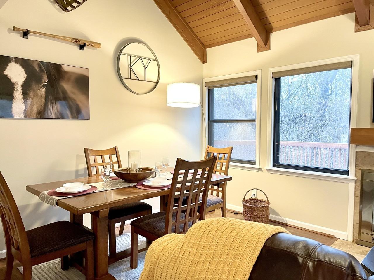 5344 Sleepy Hollow Dr - Photo 5 of 42