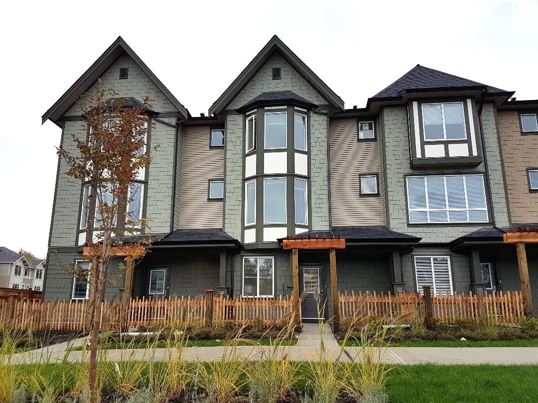 8138 204 Street - Photo 2 of 21