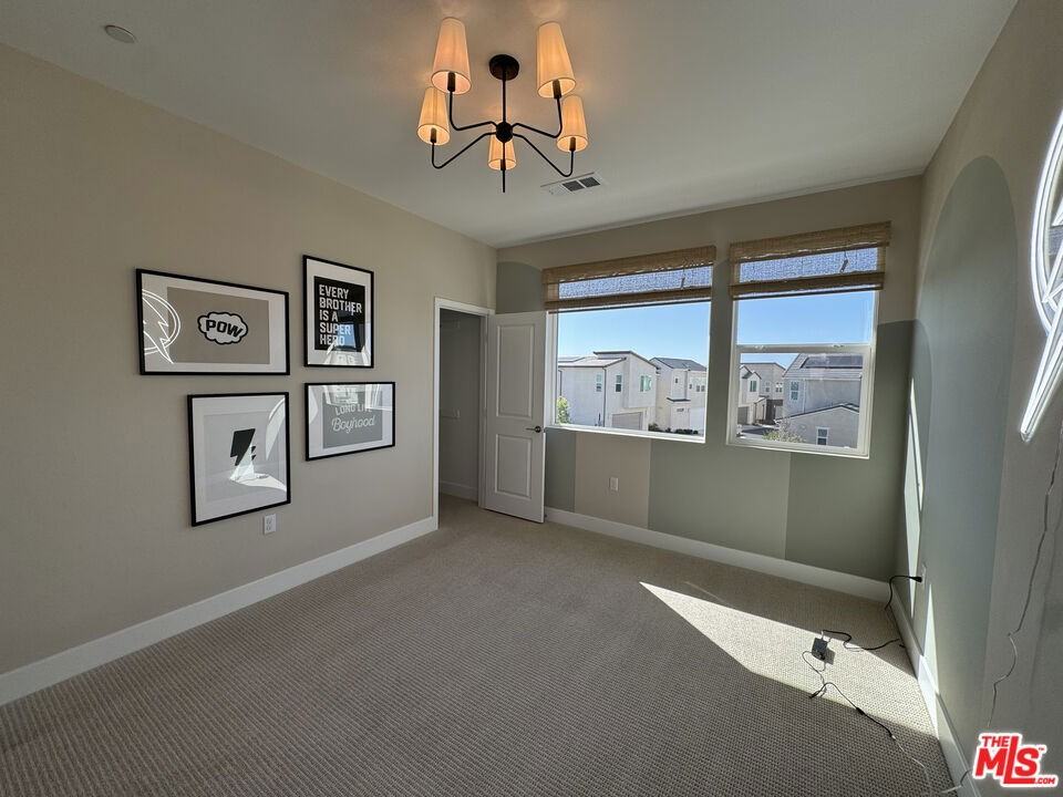 406 Clipper - Photo 3 of 8