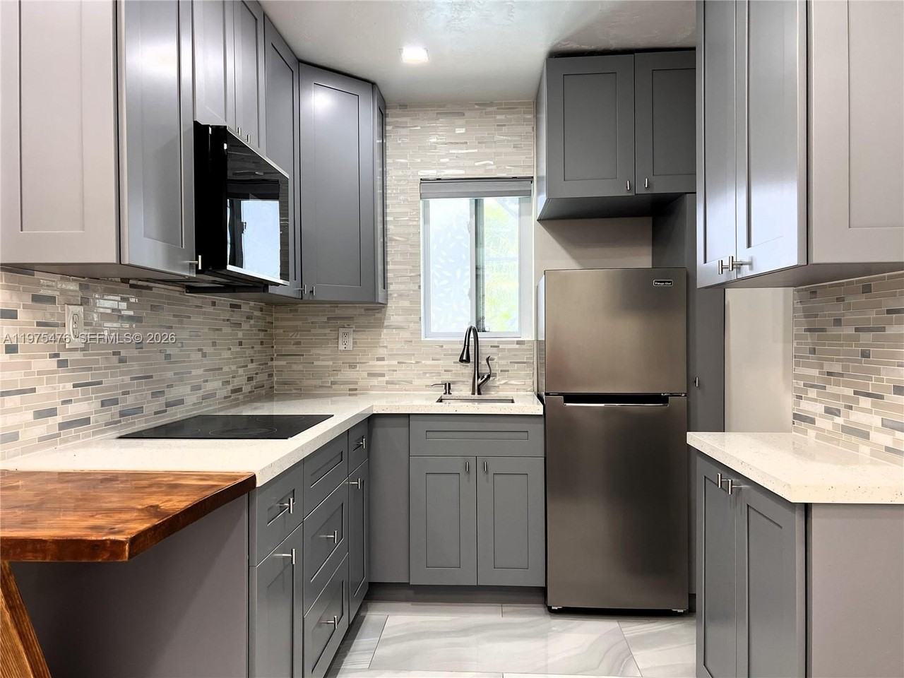 451 Nw 42nd Ave #0 - Photo 5 of 14