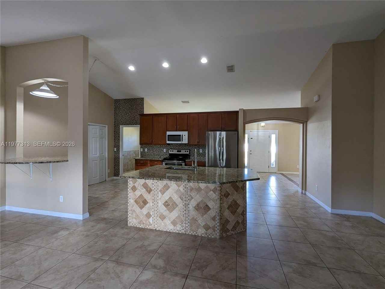 4438 Sw Athena Dr - Photo 2 of 14