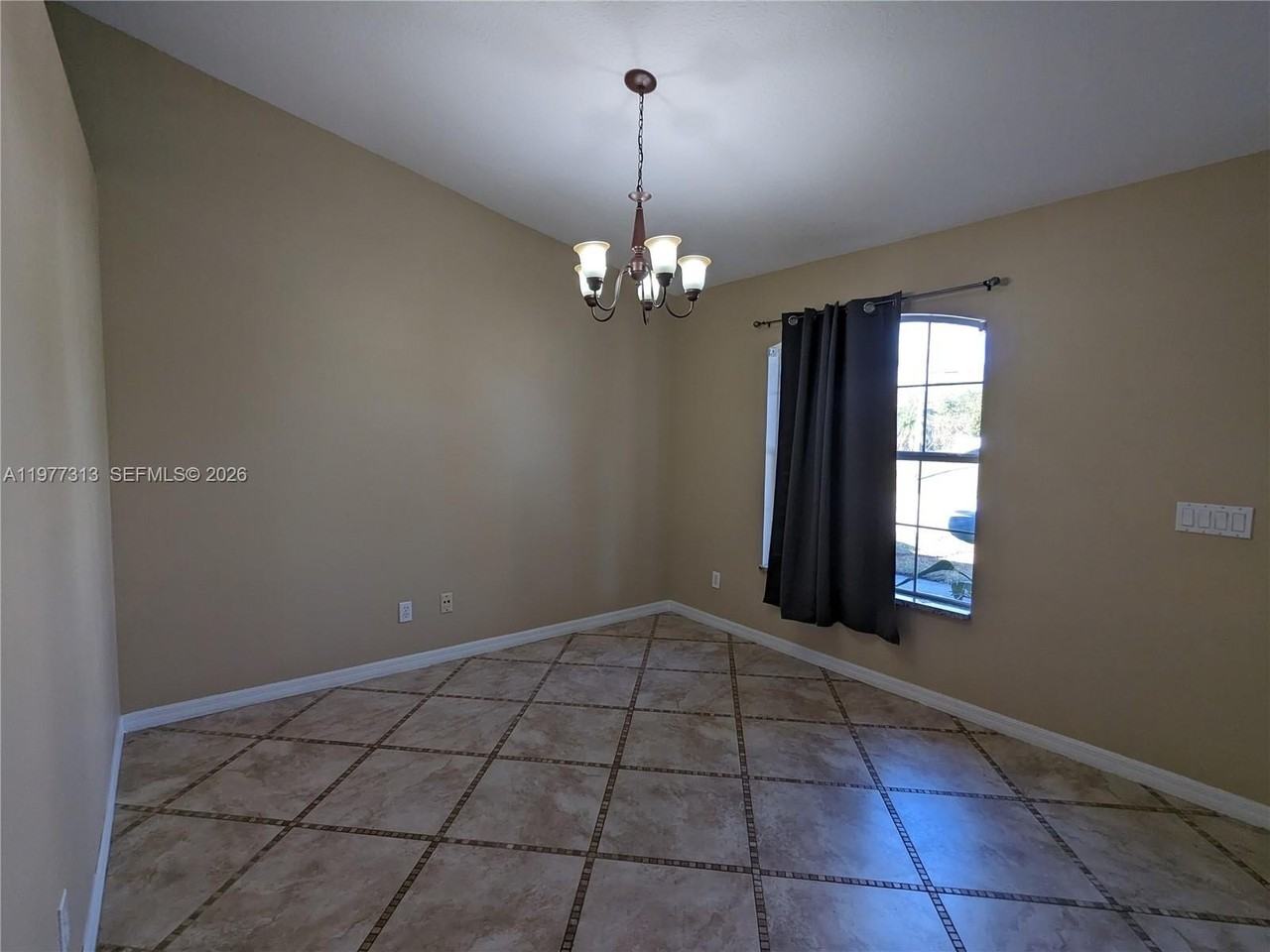 4438 Sw Athena Dr - Photo 5 of 14