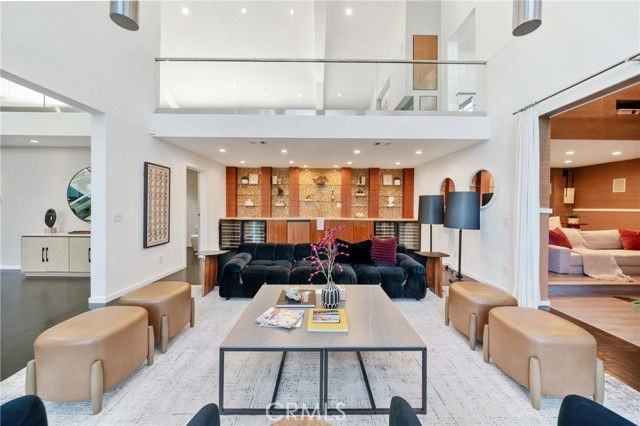 9653 Oak Pass Rd - Photo 4 of 8