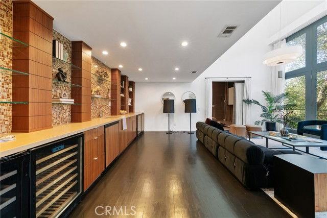 9653 Oak Pass Rd - Photo 6 of 8