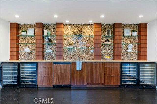 9653 Oak Pass Rd - Photo 7 of 8