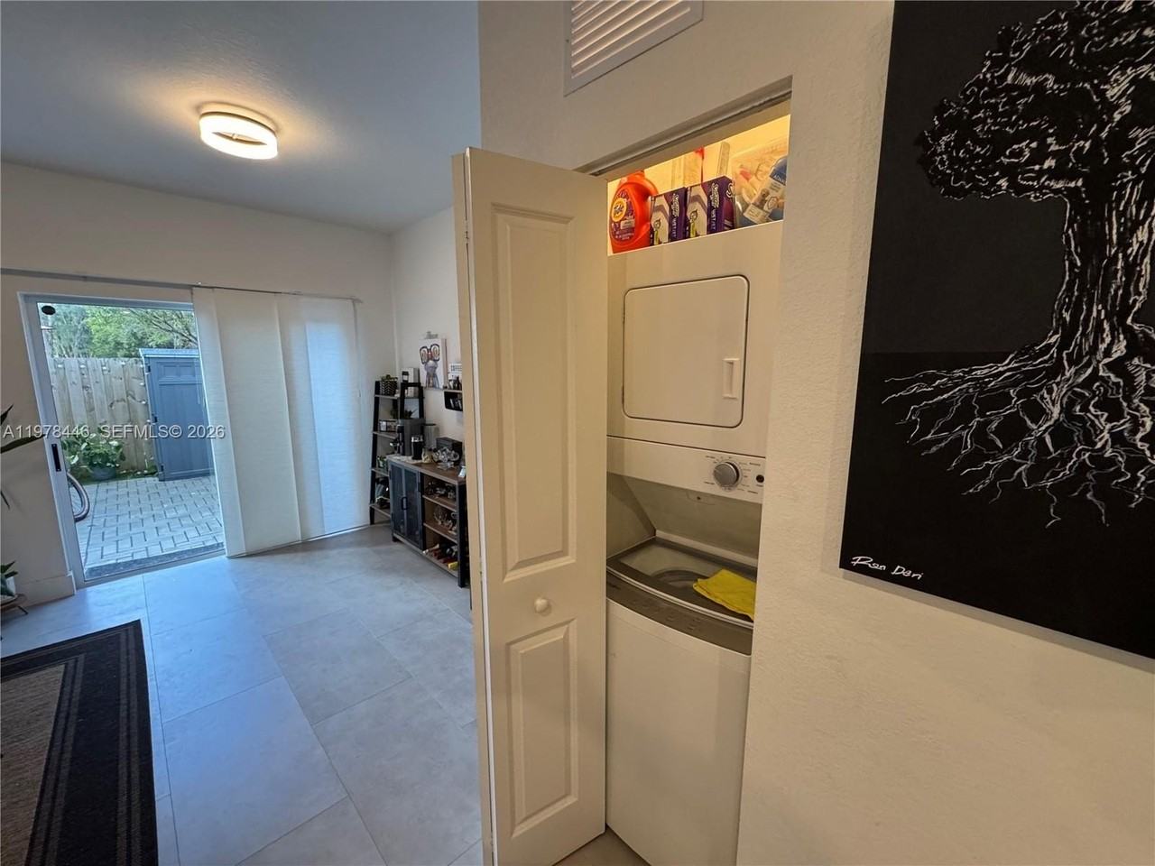 2604 Se 19th St - Photo 6 of 48