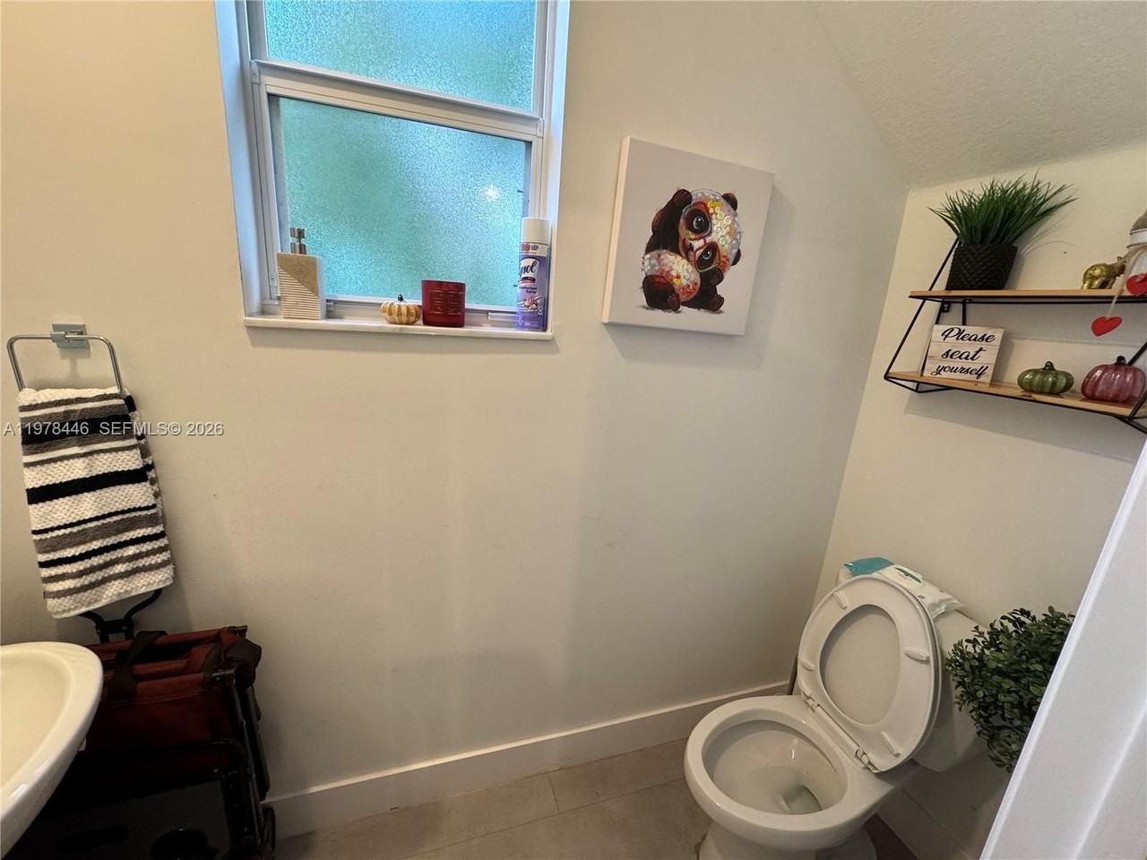 2604 Se 19th St - Photo 7 of 48