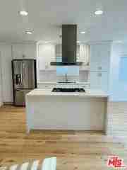 8906 S Harvard Blvd - Photo 2 of 8