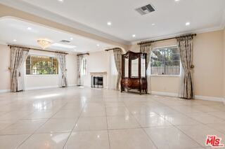 2151 Glendon Ave - Photo 4 of 8