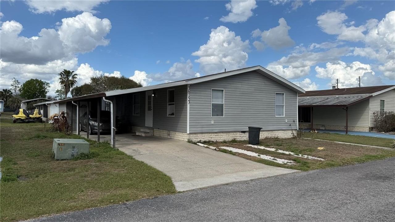 36153 Zinnia Ave - Photo 2 of 7