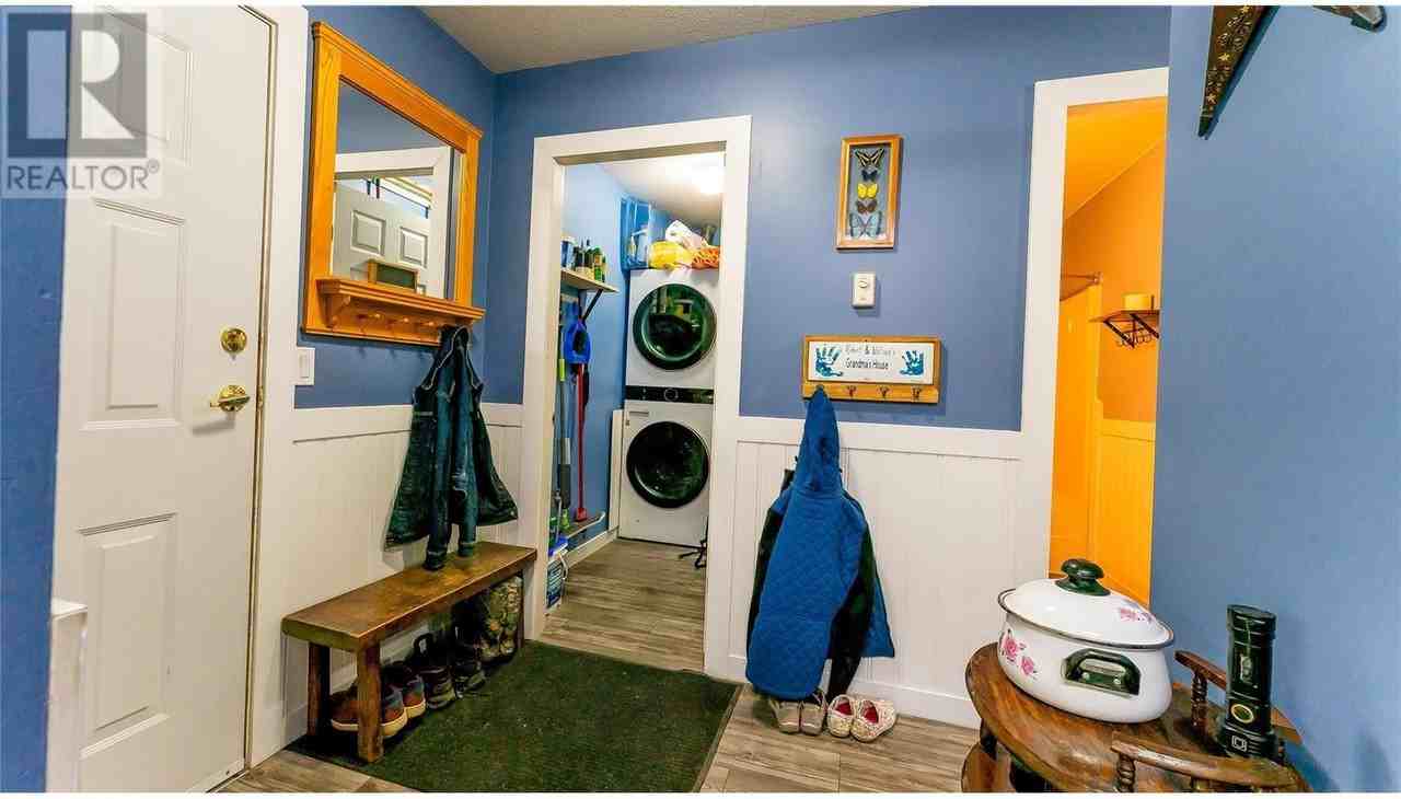 420 Colonial House #302 - Photo 5 of 10