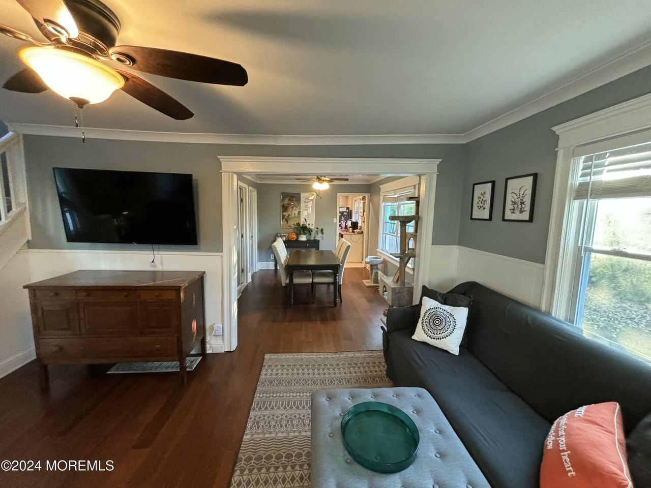 1212 10th Ave - Photo 4 of 18