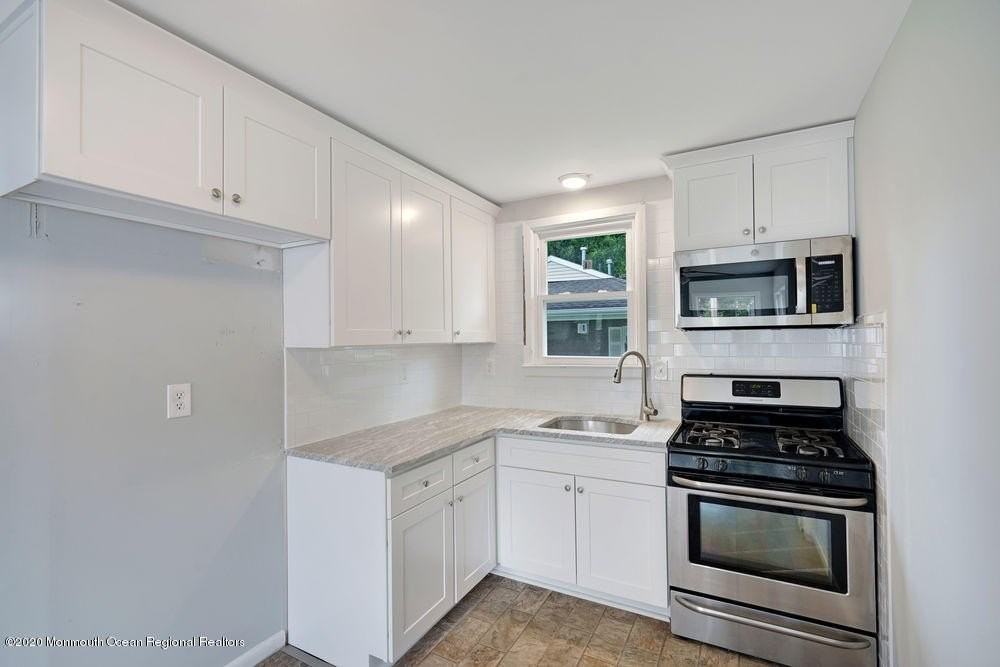 16 Krueger Pl - Photo 3 of 10