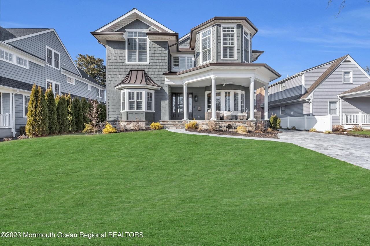 502 Brighton Ave - Photo 3 of 50