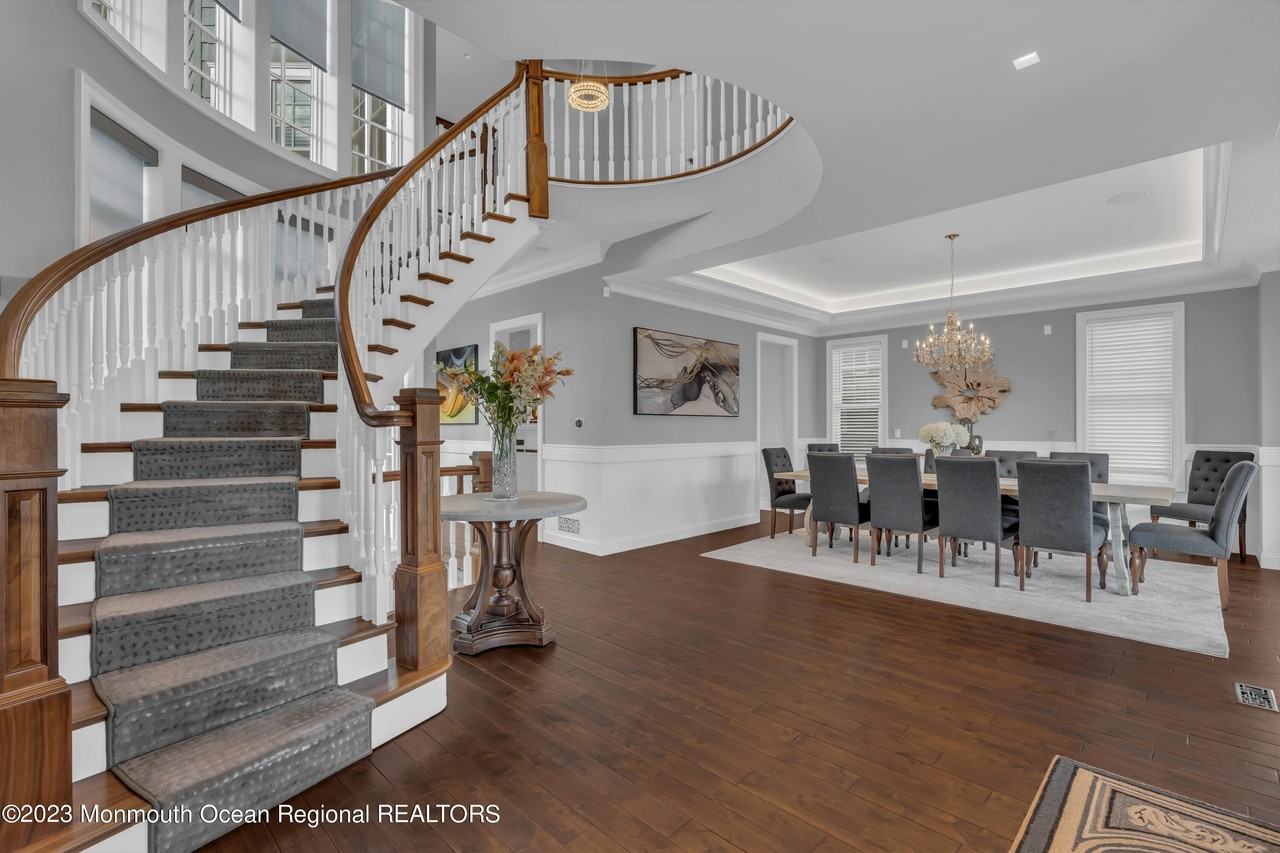 502 Brighton Ave - Photo 6 of 50