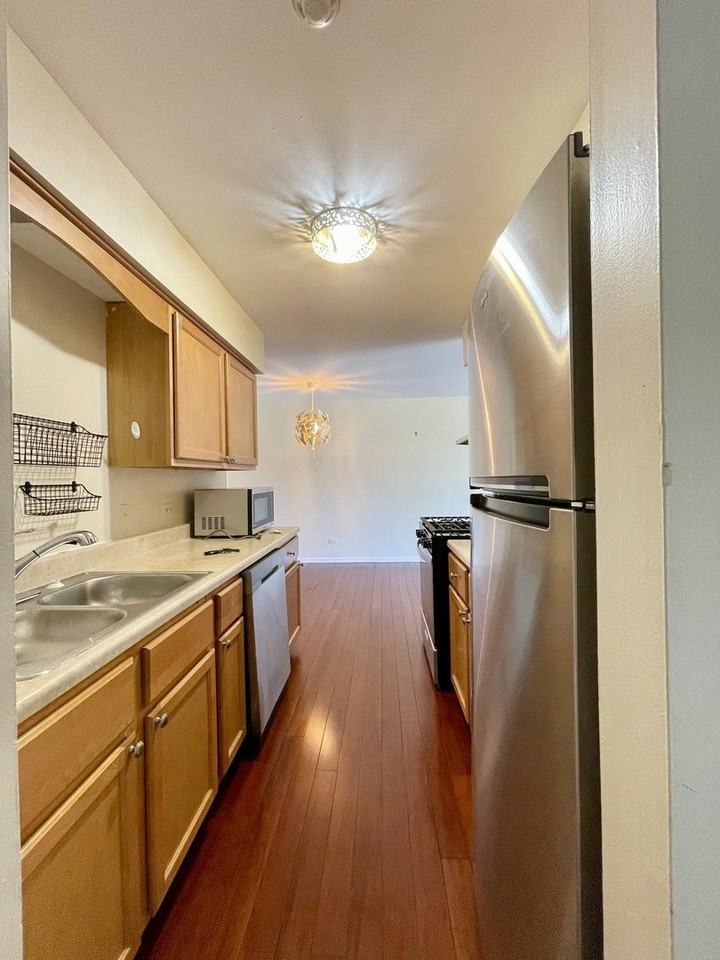 49 W 66th St Apt 2 - Photo 2 of 12