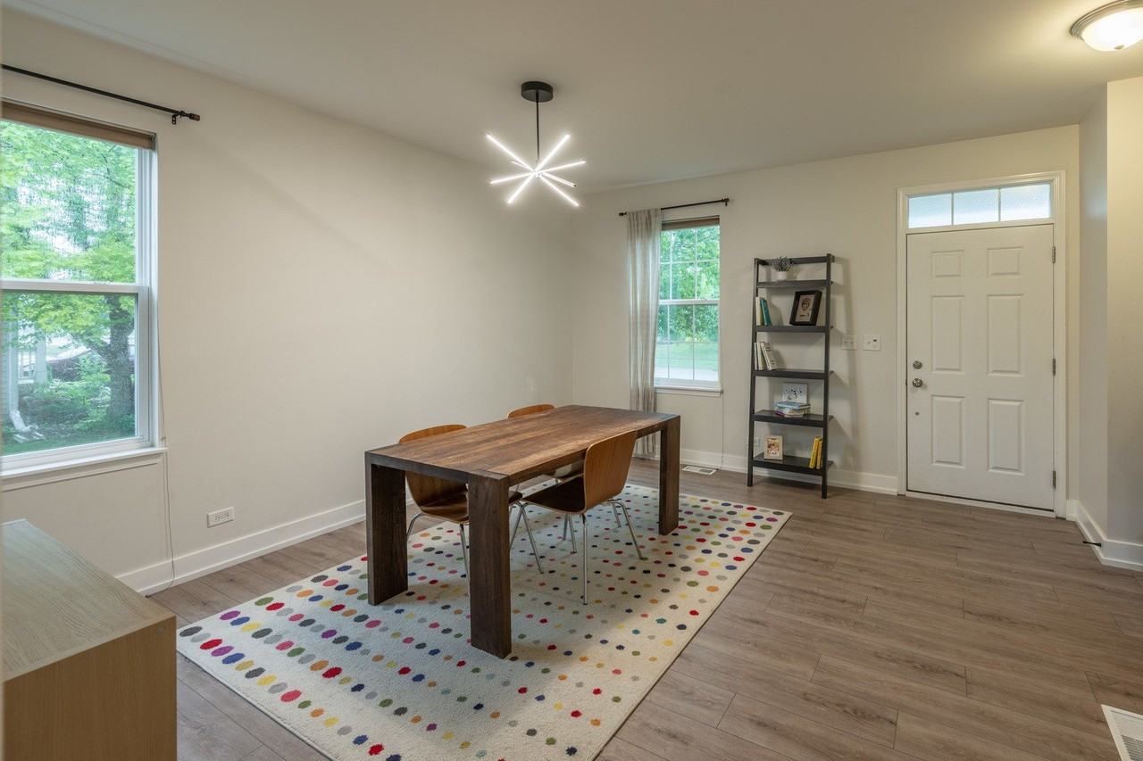 4333 Schofield Dr - Photo 2 of 13