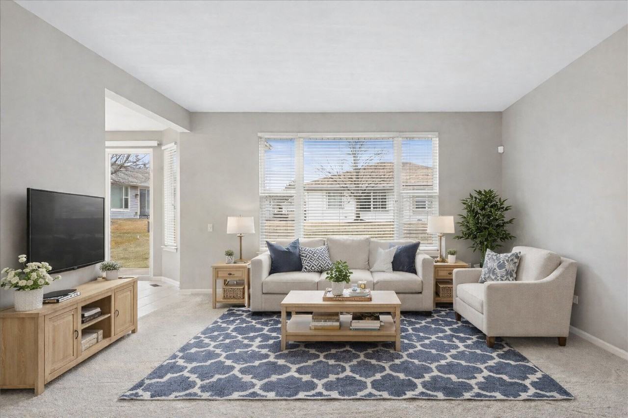 12188 Scenic Rdg - Photo 2 of 17