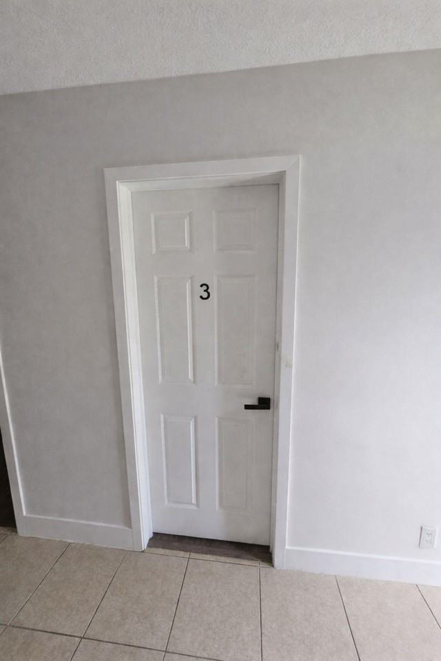 Sw 138th Ct - Photo 4 of 14