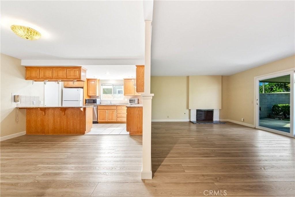 19571 Roderick Ln - Photo 5 of 27