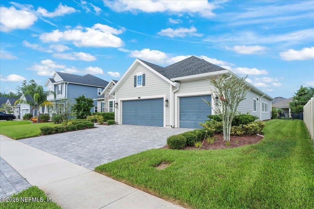 52 Clarendon Rd - Photo 2 of 11