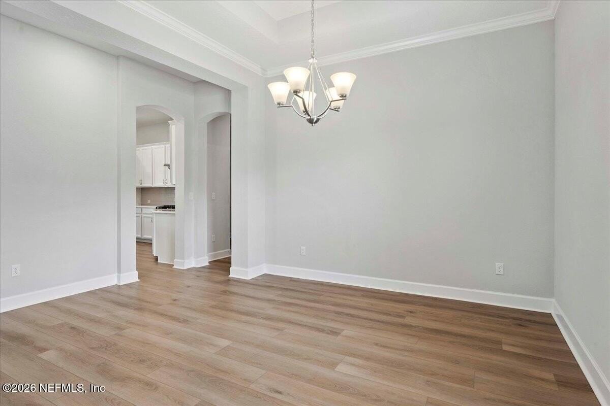 52 Clarendon Rd - Photo 7 of 11