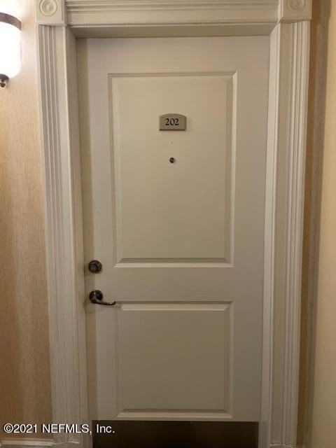 400 E Bay St #202 - Photo 7 of 47
