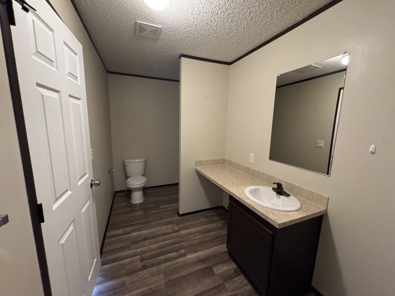 32 Armstrong St #32 - Photo 7 of 9