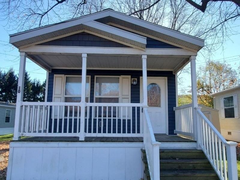 7 Canary Hill Dr #281 - Photo 2 of 12