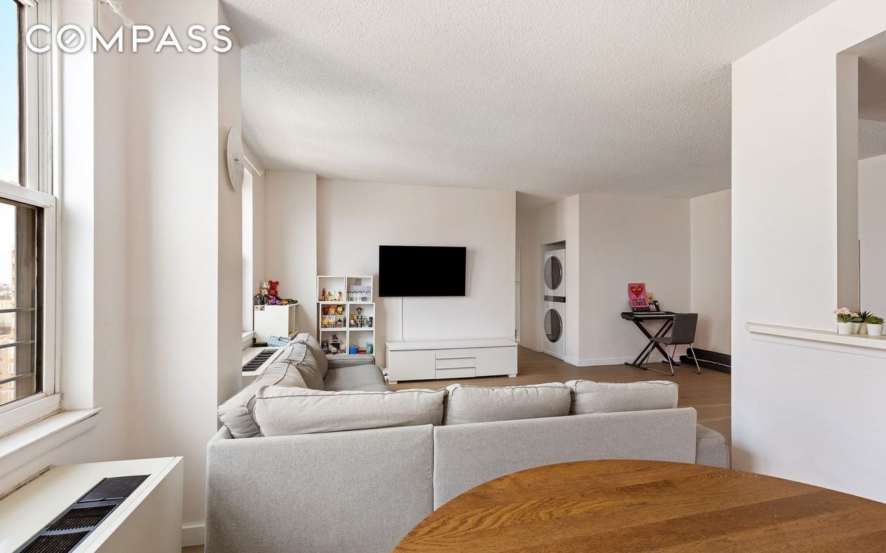 60 Oceana Dr W #10A - Photo 2 of 15