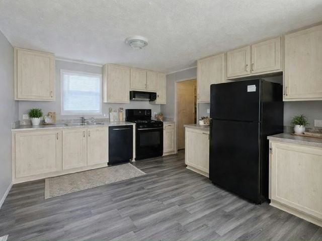 801 Macbeth Cir #207 - Photo 2 of 6