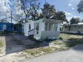 featured image of 5 Circle Dr #5