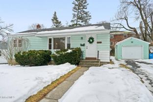 165 S Pine Ave - Photo 1 of 1