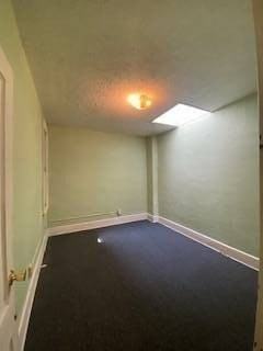 275 N 15th St #3 - Photo 4 of 7