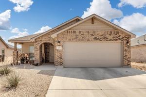 featured image of 460 Staghorn Dr