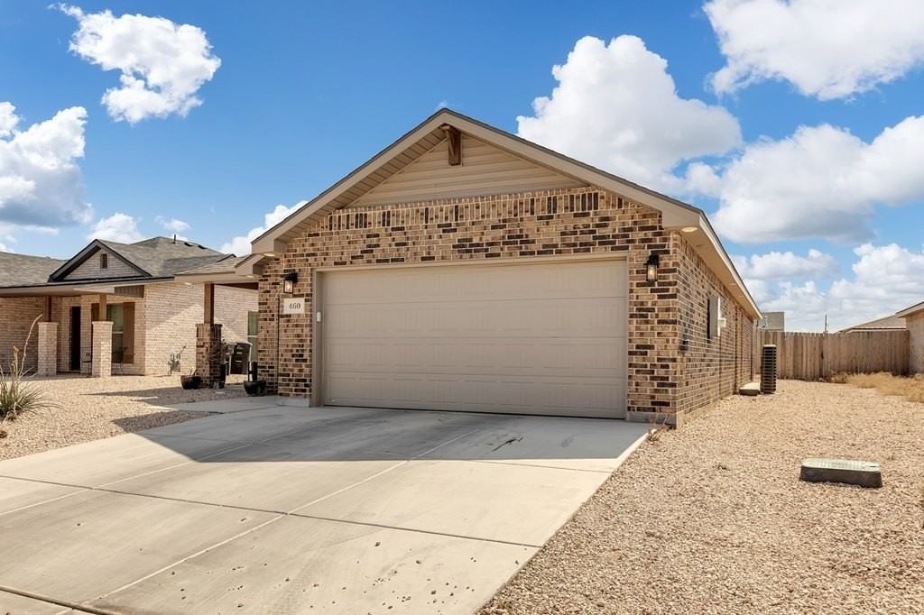 460 Staghorn Dr - Photo 3 of 24